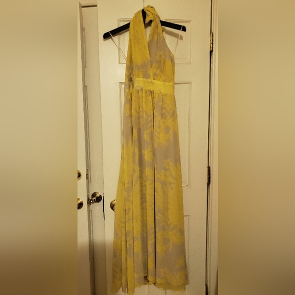 NWT EXPRESS Yellow and gray floral maxi long dress SP - Picture 1 of 5